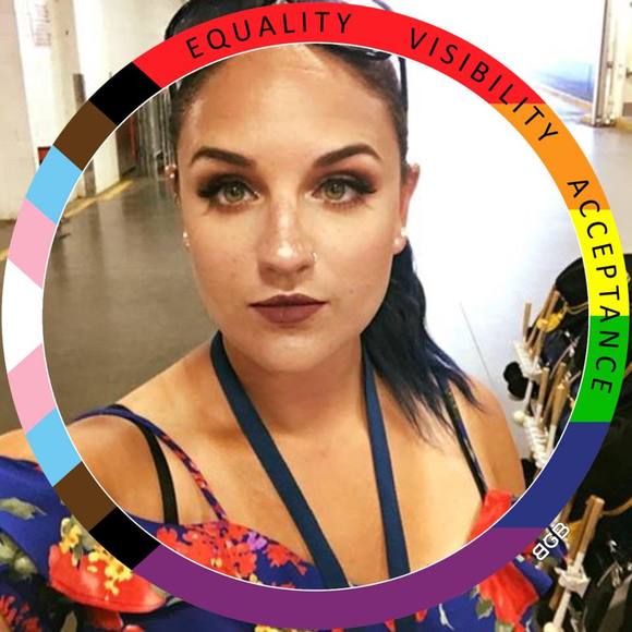 Meet your Posher, Sarah - Picture 1 of 1